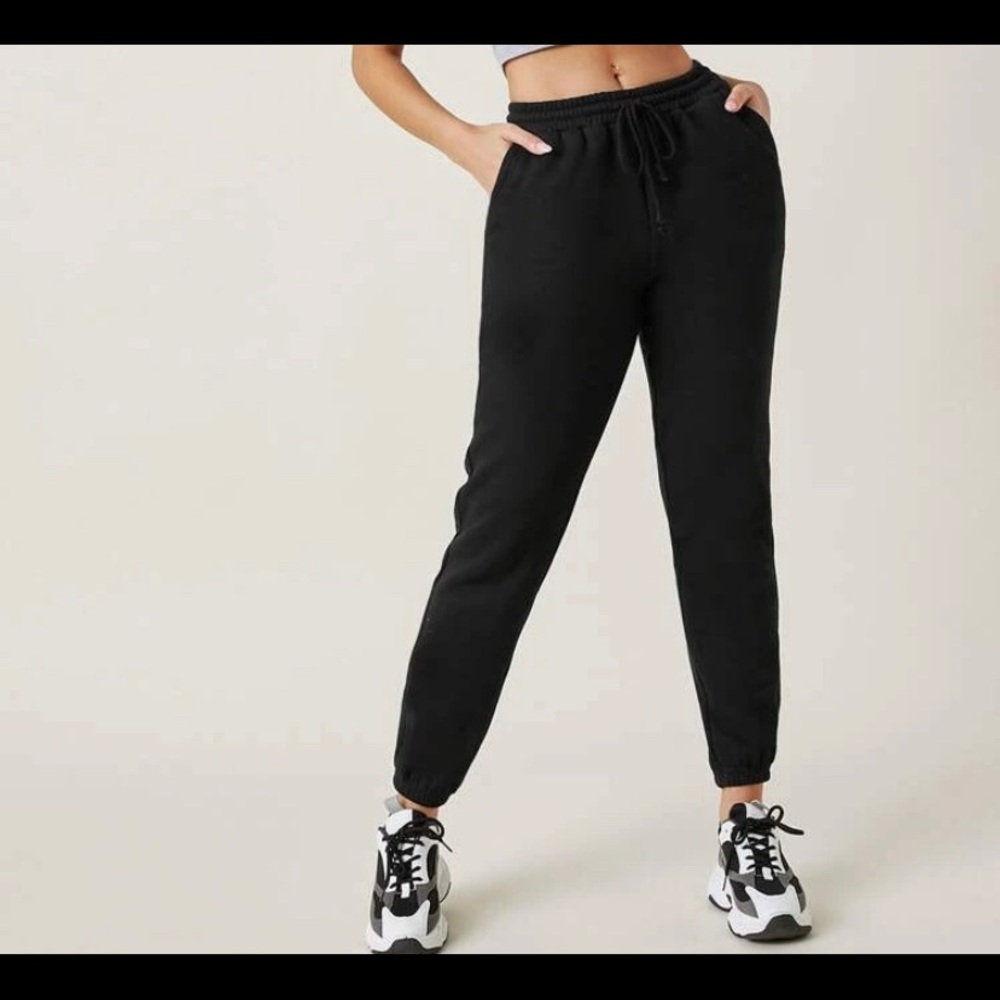 Basic Drawstring Sweatpants - image 1